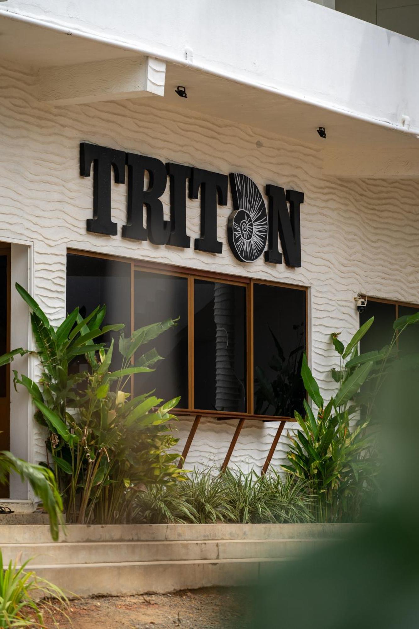 Triton Dondra Hotel Exterior photo